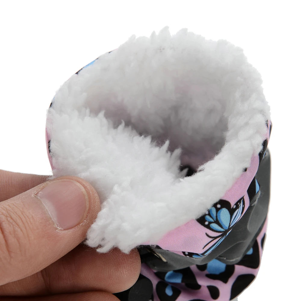 4pcs Warm Fleece Pet Dog Shoes Waterproof Rain Snow Boots Anti-slip Footwear. Look how Cute that Fur Baby looks in those SHOES!!!