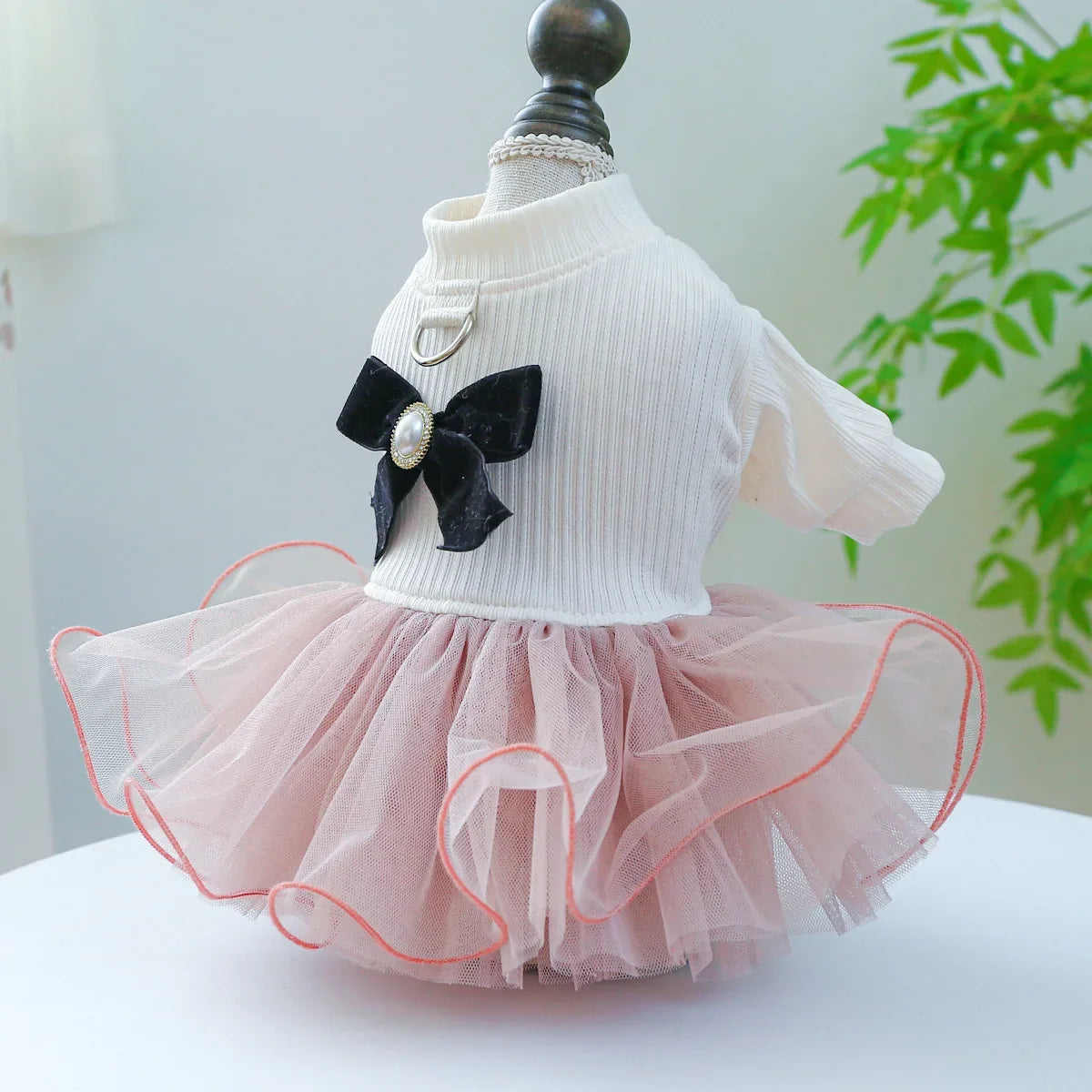 Spring Summer Pet Dog Cat Puppy Tutu Princess Dress Printed Lace Dog Skirt Pet Apparel Dog Dress. This is Truly Cuteness Overload. For Small to Medium Size Fur Babies.
