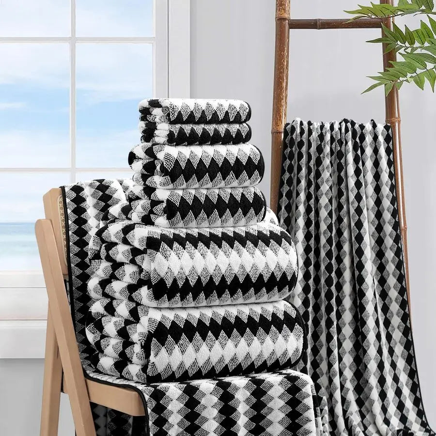8 Piece Bathroom Towel Set Black White 2 Oversized Large Bath Towels, 2 Hand Towels. 4 Washcloths 600GSM Soft Towel Set. Striking Pattern.
