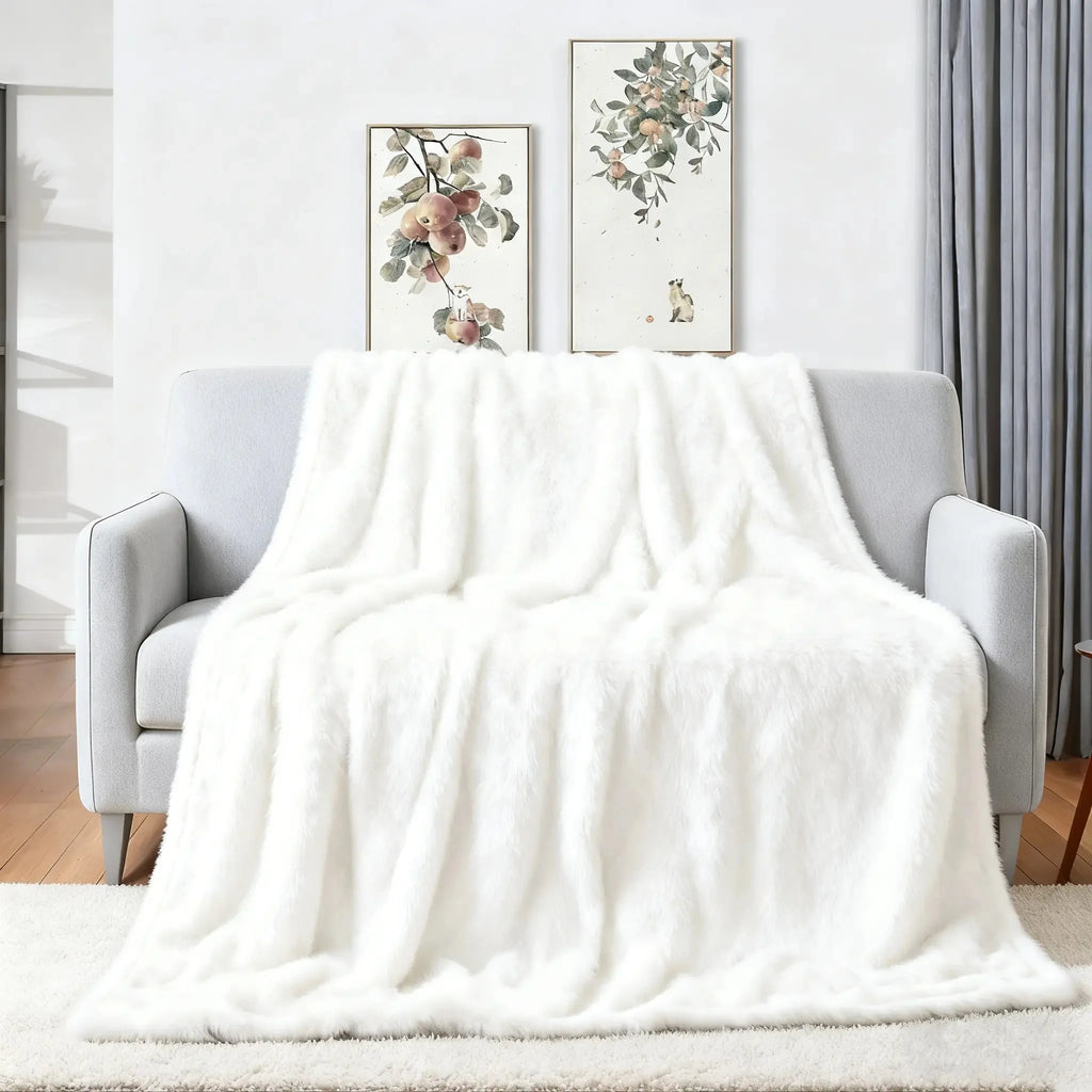 Ultra-Soft Plush Dog Breed Flannel Blanket Rottweiler Labrador Dalmatian Golden Retriever Design All-Season . Dog Lovers. Multiple Sizes.