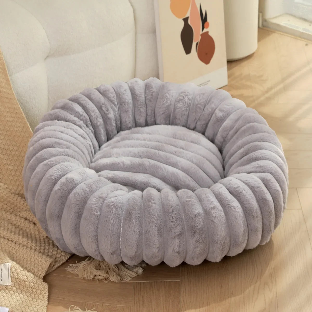 40-70cm Round Cozy Pet Bed for Dogs and Cats. Multiple Sizes and Colors.