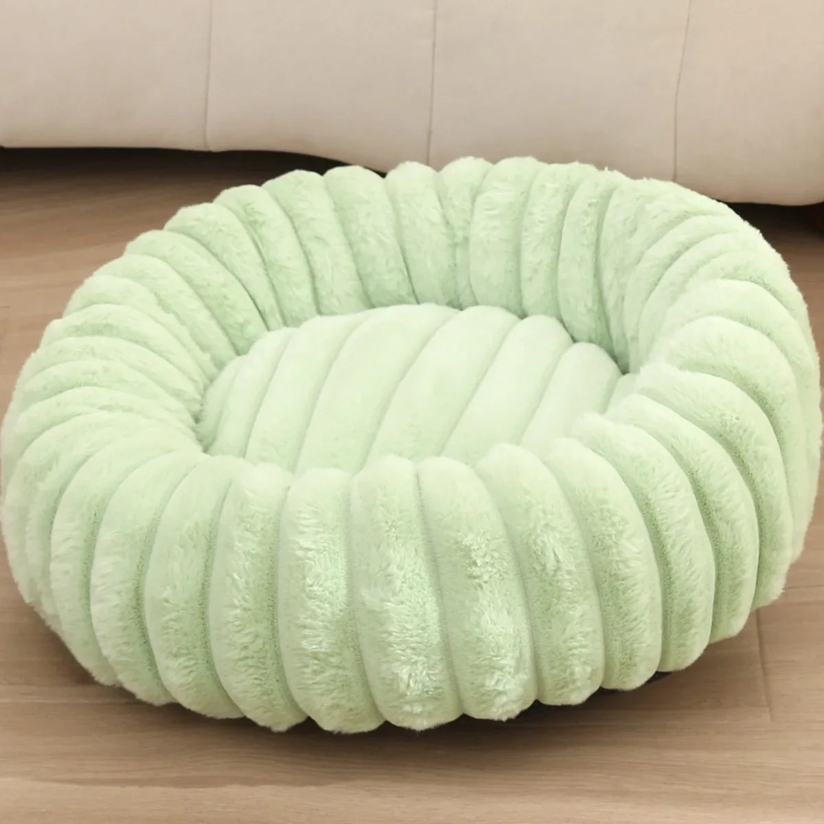 40-70cm Round Cozy Pet Bed for Dogs and Cats. Multiple Sizes and Colors.