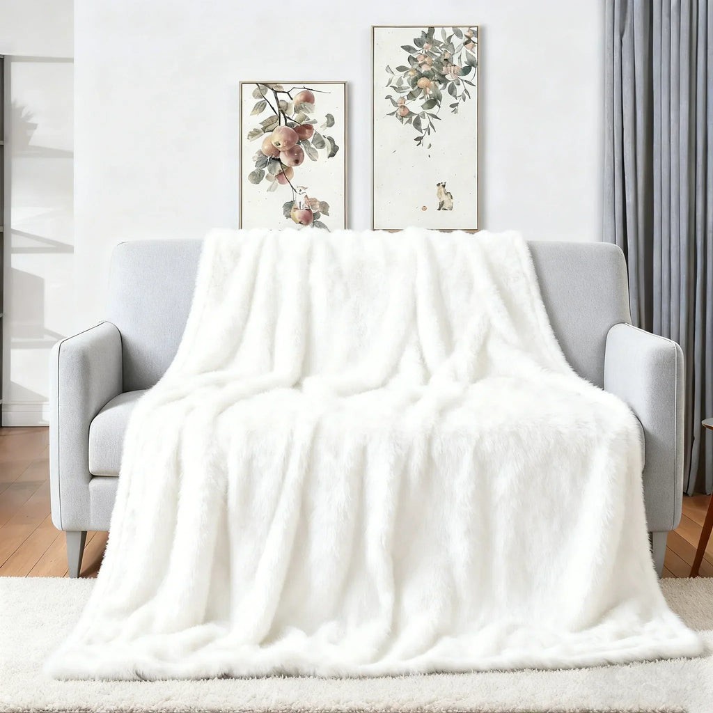 Ultra-Soft Plush Dog Breed Flannel Blanket Rottweiler Labrador Dalmatian Golden Retriever Design All-Season . Dog Lovers. Multiple Sizes.